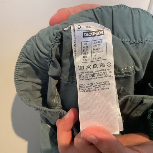 DECATHLON | Hiking Pants Kids - Picture 3 of 4